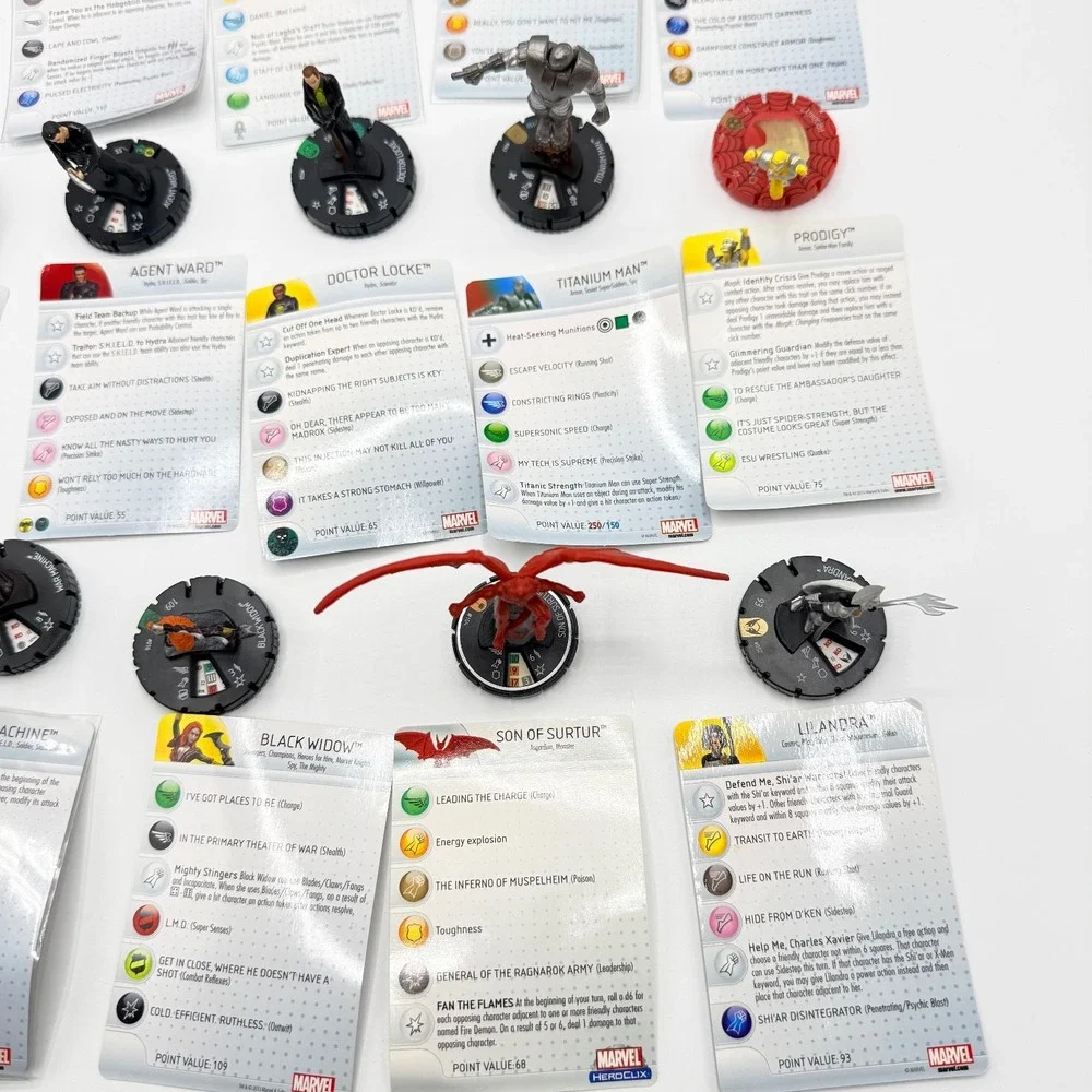 Heroclix Marvel Uncommon, Super Rare,‎ Unique Mixed Lot of 15 with Cards Lot K